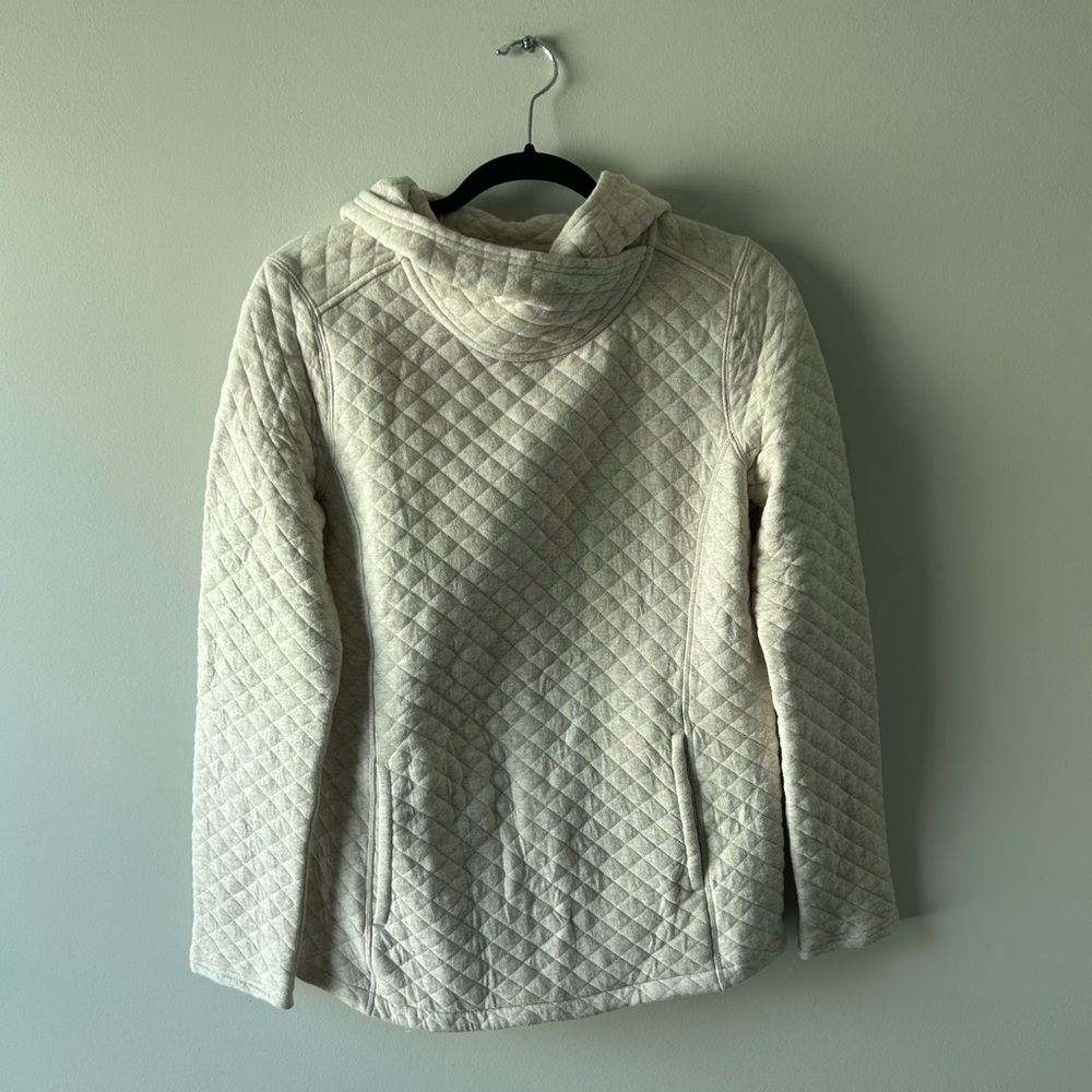 Duluth Trading beige quilted pullover sweatshirt top